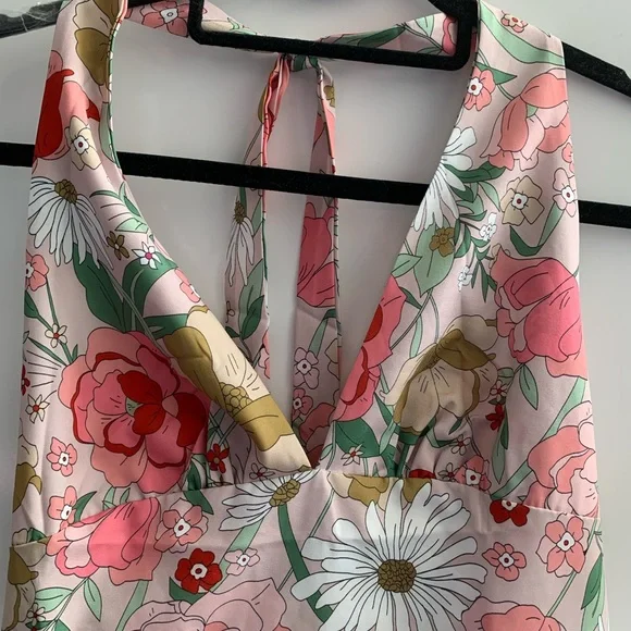 Retro Floral Halter Style Dress - Picture 3 of 7